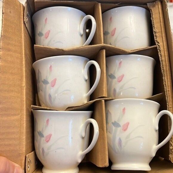 Excel Fresh Flowers set of 6 new Iris Tea Cups 3” - Picture 1 of 3